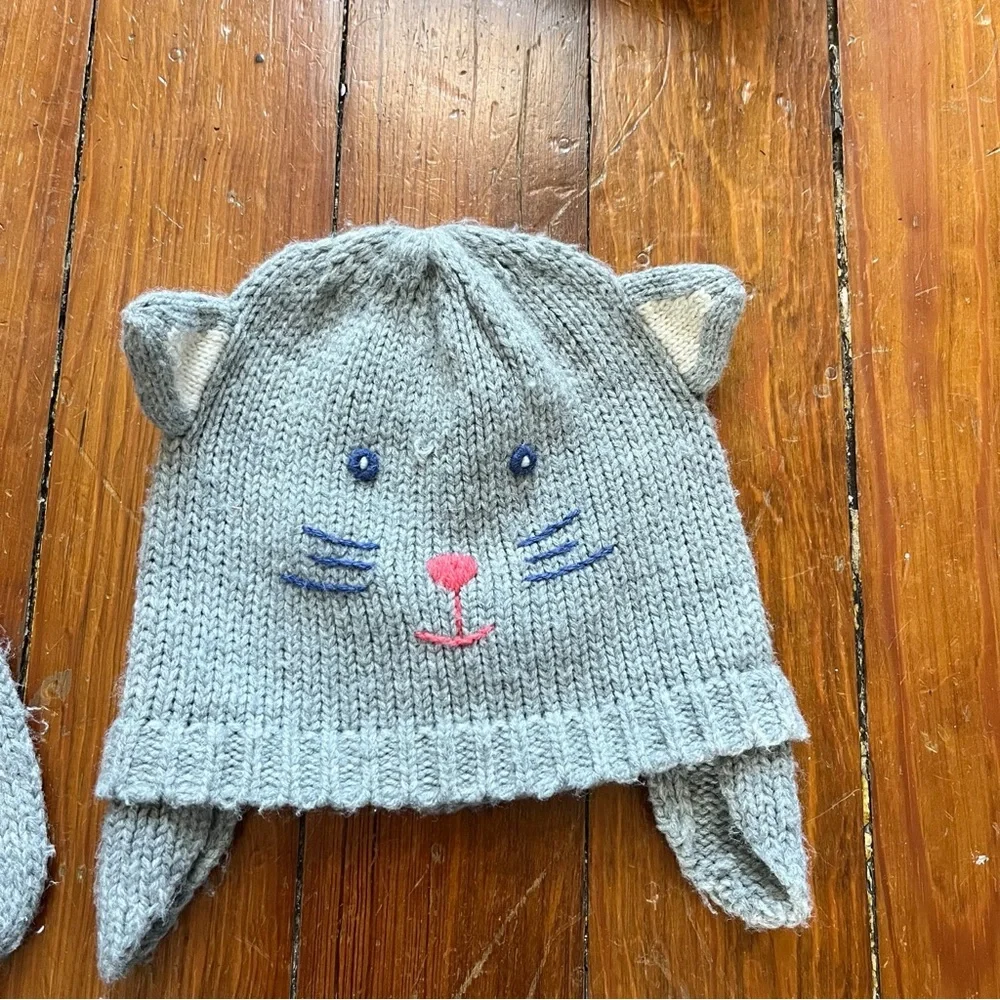 Mini Boden Kitty Hat and Mitten Set